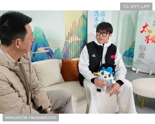 现代五项冠军陈柏良走进校园:热爱是体育最好的动力 现代五项冠军陈柏良走进校园:热爱是体育最好的动力